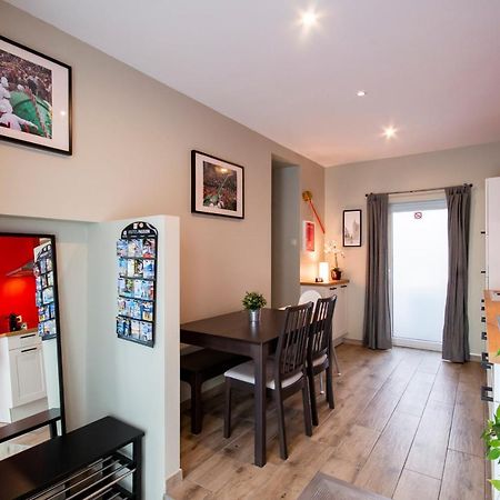 Au Petit Dragon Bed and Breakfast Bergen Buitenkant foto
