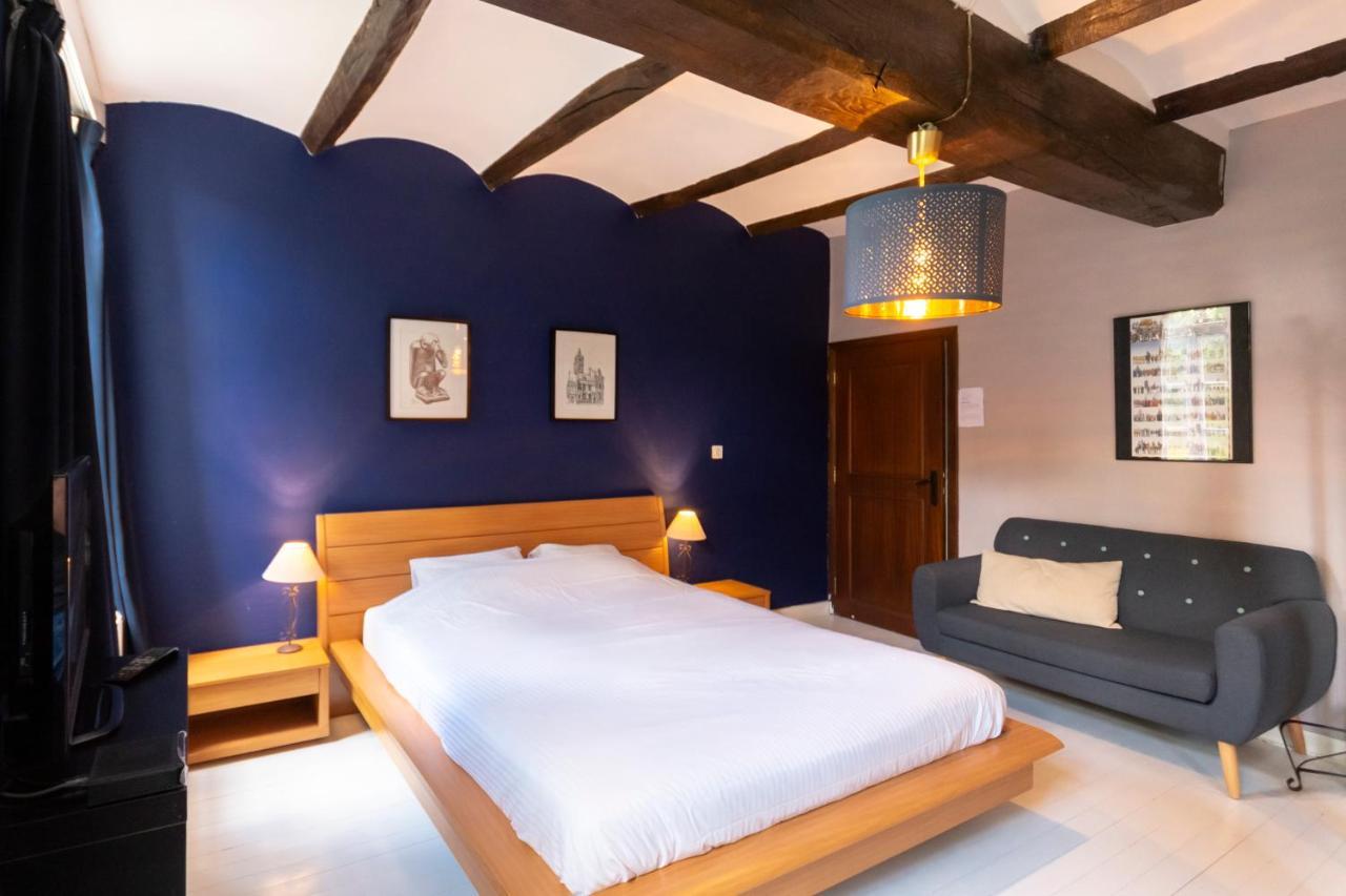 Au Petit Dragon Bed and Breakfast Bergen Buitenkant foto