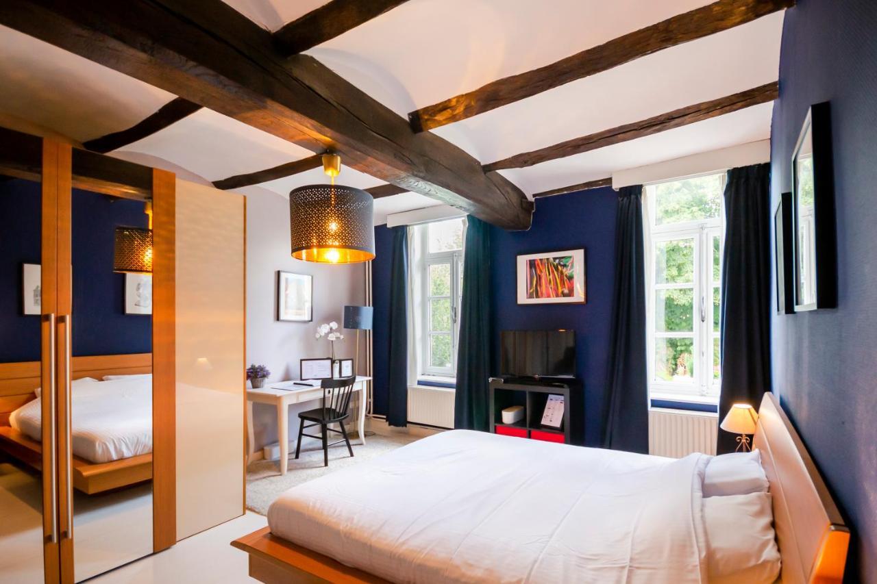 Au Petit Dragon Bed and Breakfast Bergen Buitenkant foto