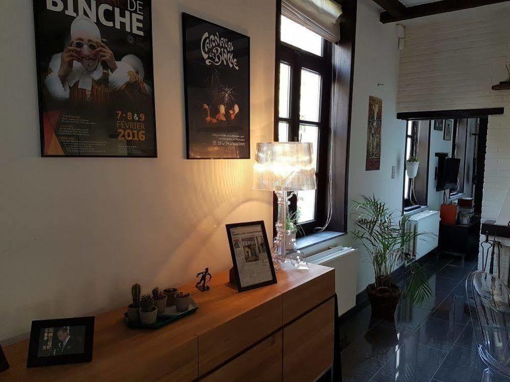 Au Petit Dragon Bed and Breakfast Bergen Buitenkant foto
